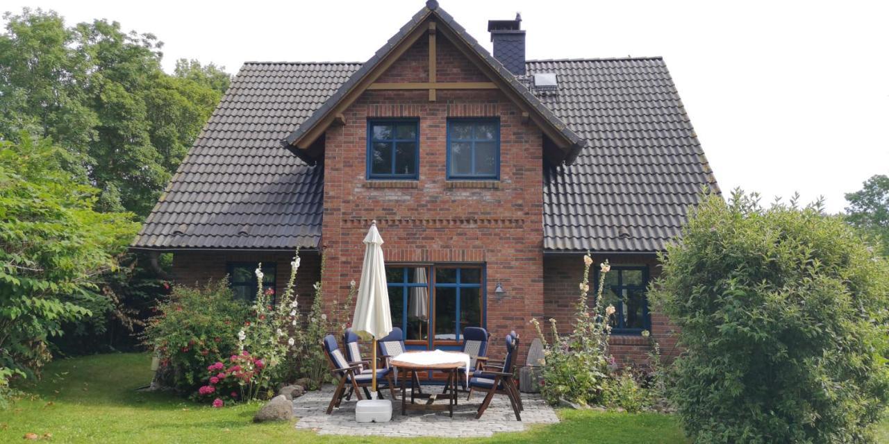 Ferienhaus Arkona Putgarten エクステリア 写真